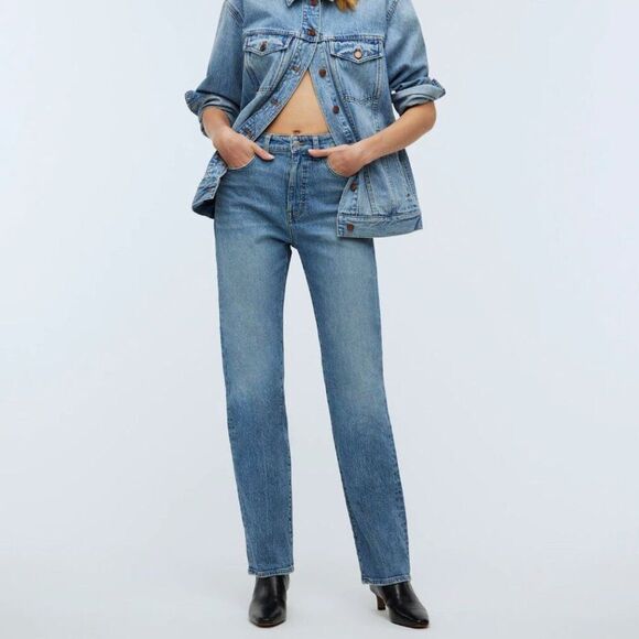 NWT Madewell Petite '90s Straight Jean in Rondell Wash: Crease Edition Size 25 - Picture 1 of 16